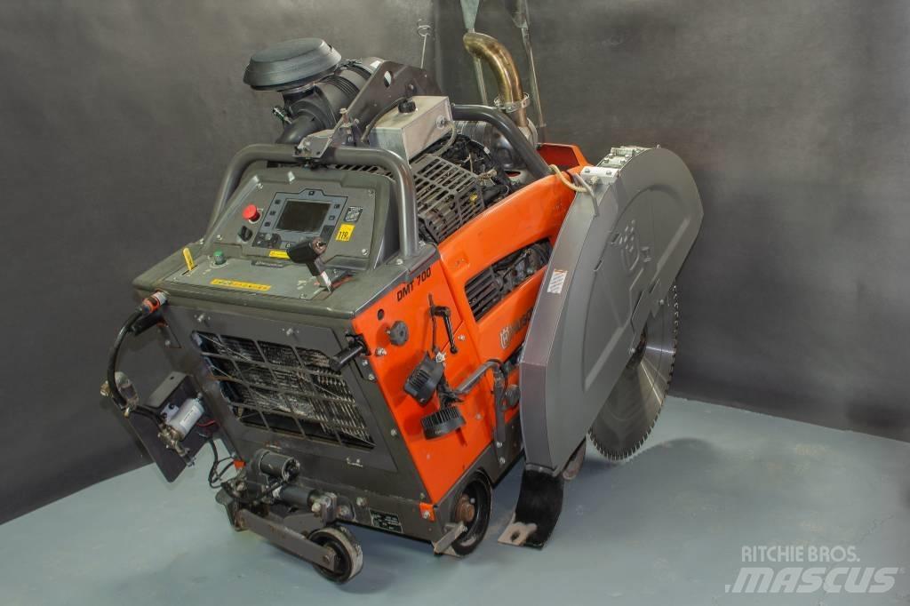 Husqvarna FS7000DL Rock and Concrete Saws