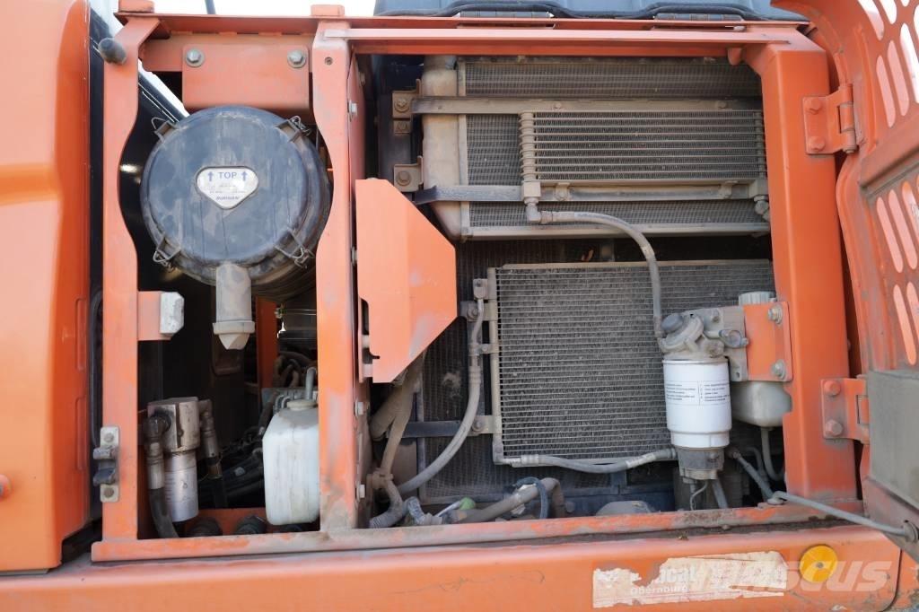 Doosan DX 140 W-3 Wheeled excavators