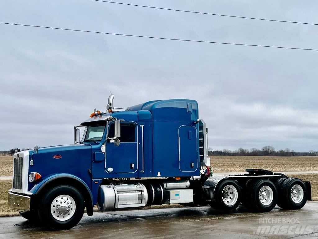 Peterbilt 367 Truck Tractor Units
