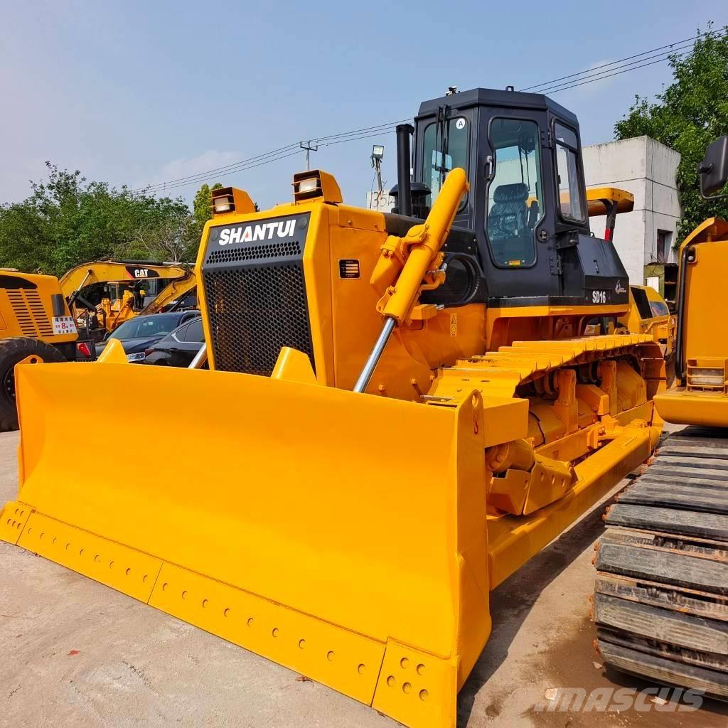 Shantui SD 16 Crawler dozers