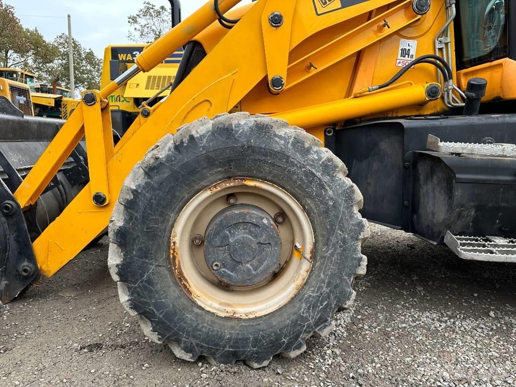 JCB 3 CX TLB's
