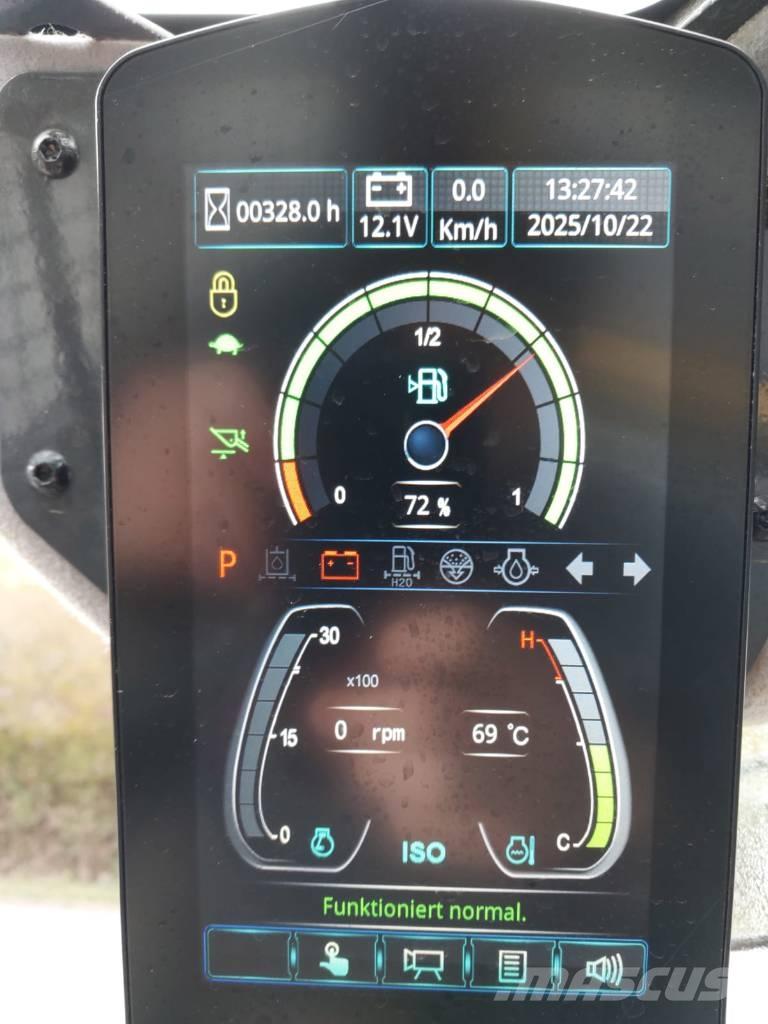 XCMG XC7-TV12 Crawler FEL's