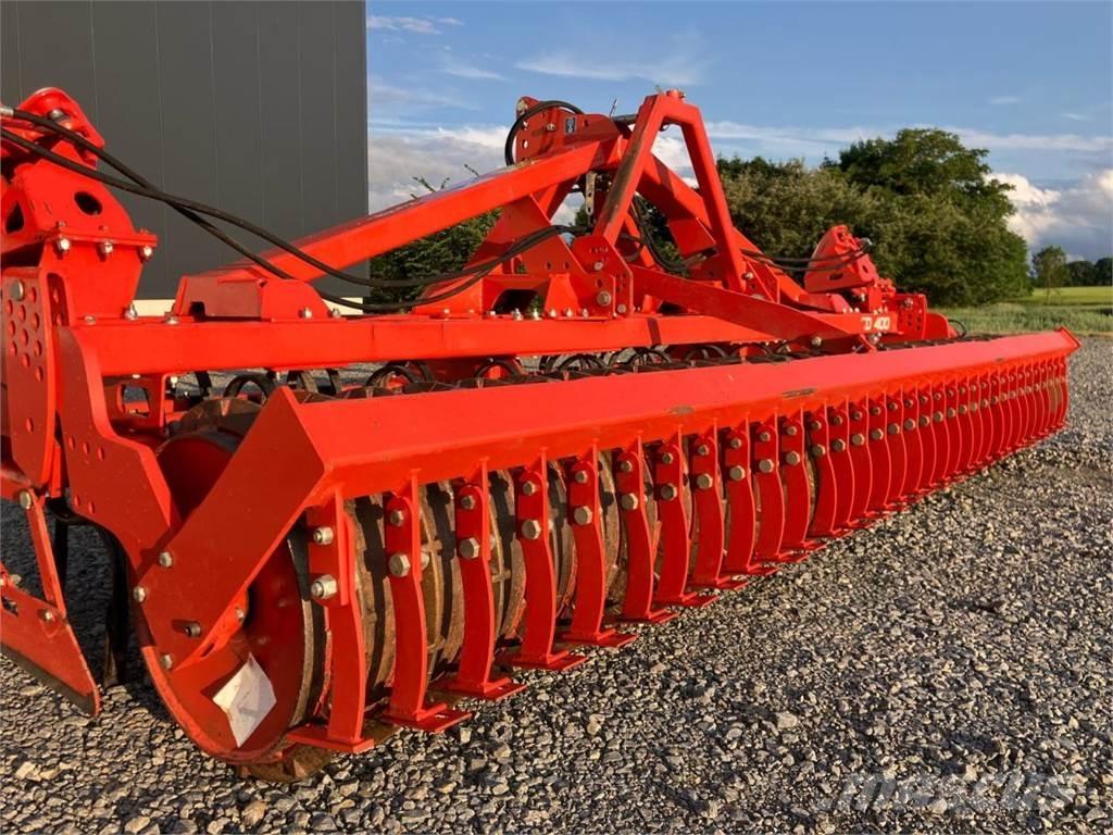 Kuhn CD400 Combination drills