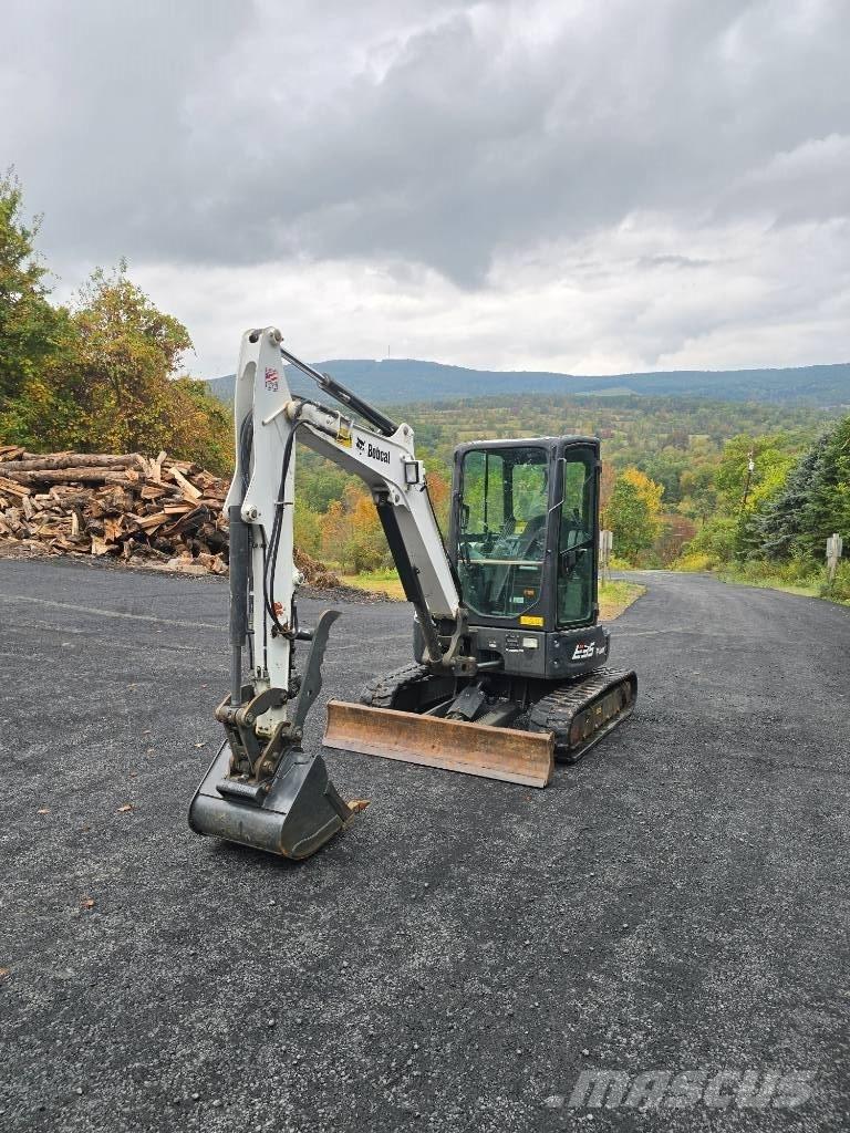 Bobcat E 35 Mini excavators < 7t
