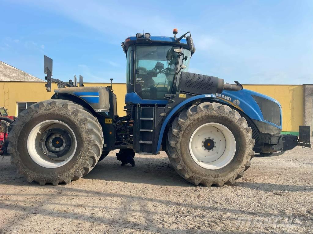 New Holland T 9.560 Tractors