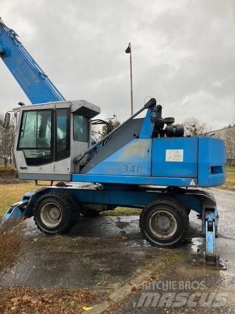 Fuchs 340 Waste / industry handlers