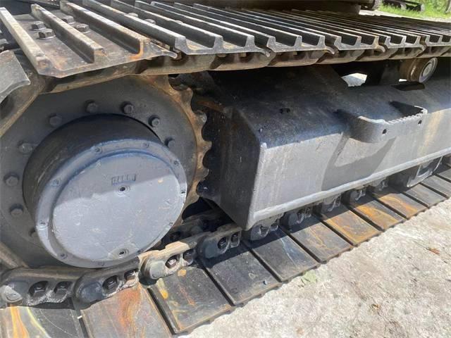 Komatsu PC130 Crawler excavators