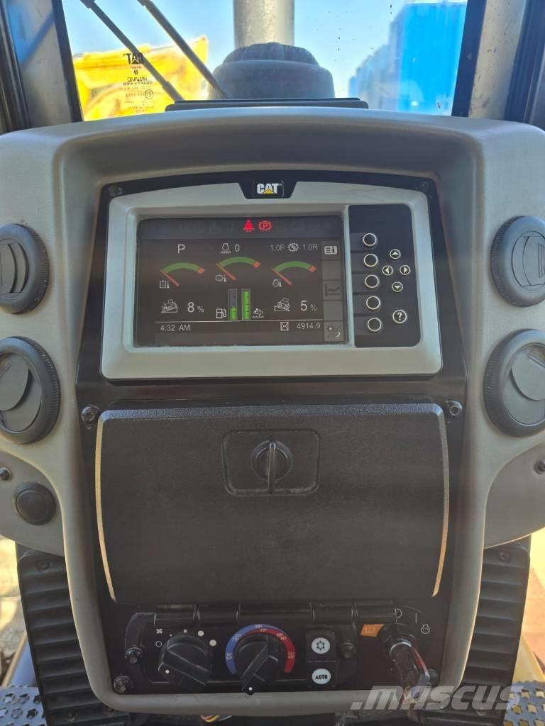 CAT D 6 N LGP Crawler dozers