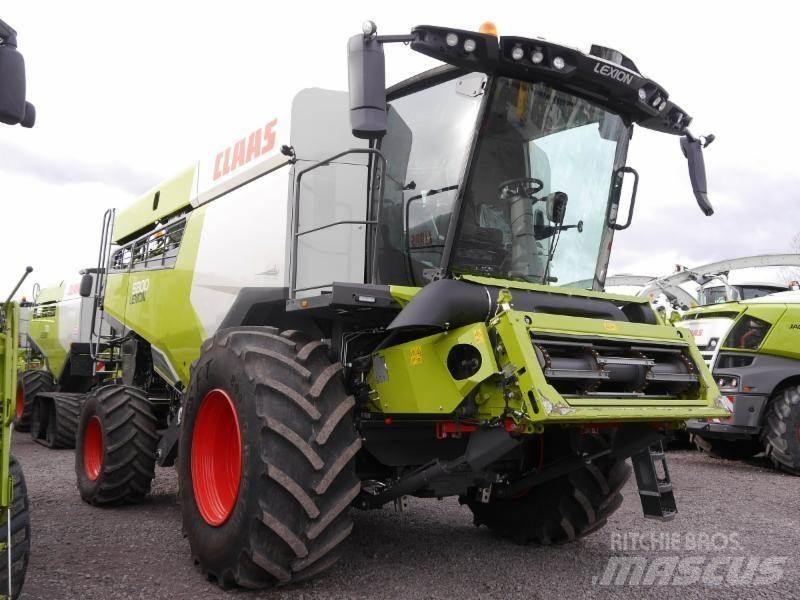 CLAAS LEXION 6800 Combine harvesters