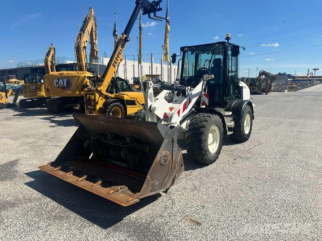 CAT 908 M Wheel loaders