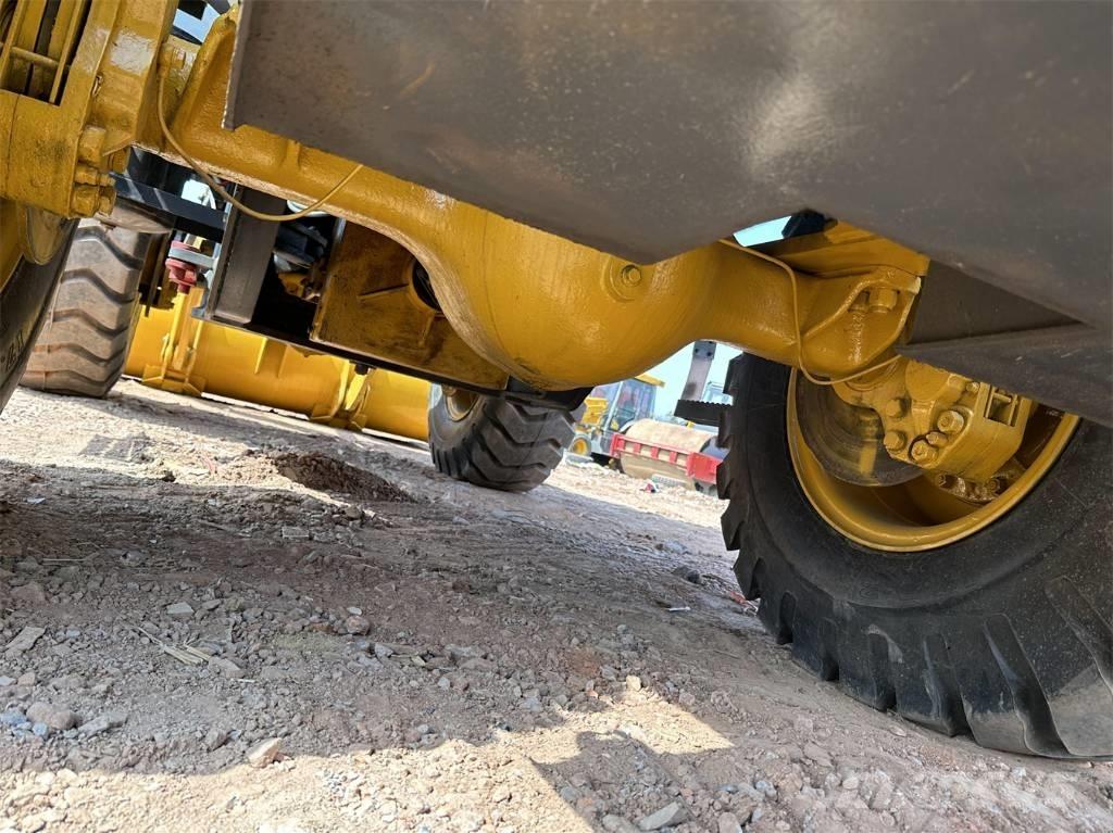 SDLG L 936 Wheel loaders