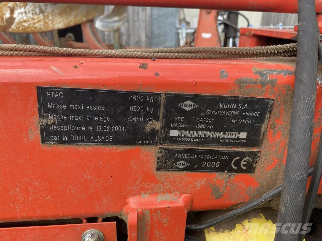 Kuhn GA7301 Windrowers