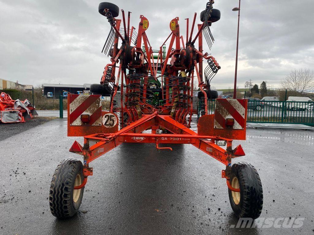 Kuhn GA7301 Windrowers