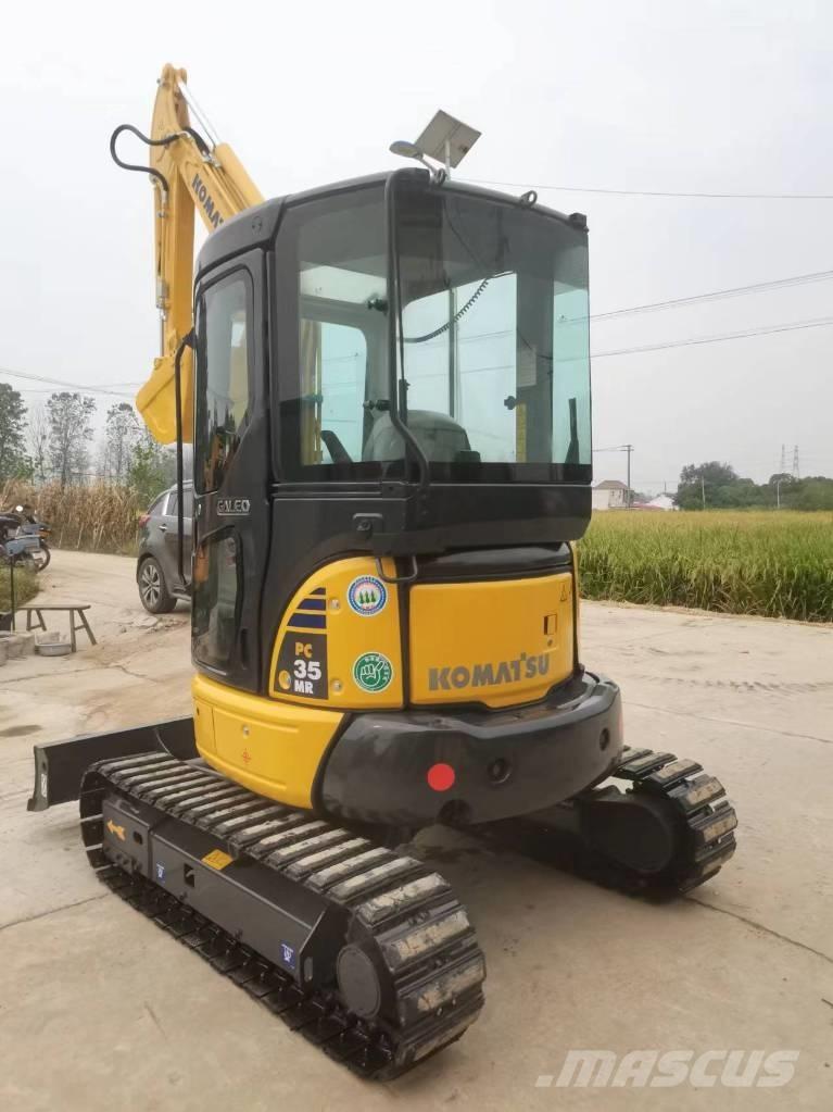 Komatsu PC 35 Mini excavators < 7t