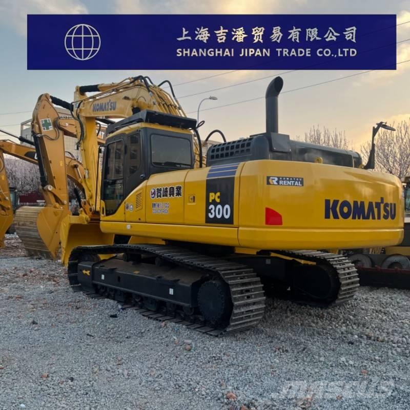 Komatsu PC 300 Crawler excavators