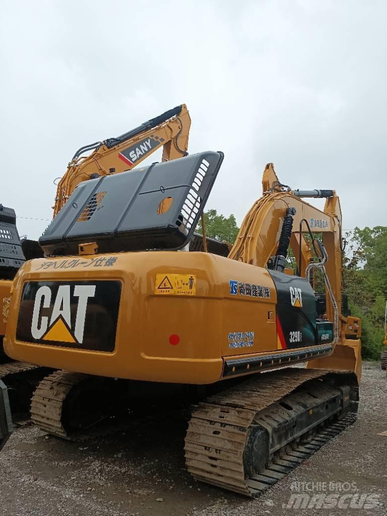 CAT 329 D2 Midi excavators  7t - 12t