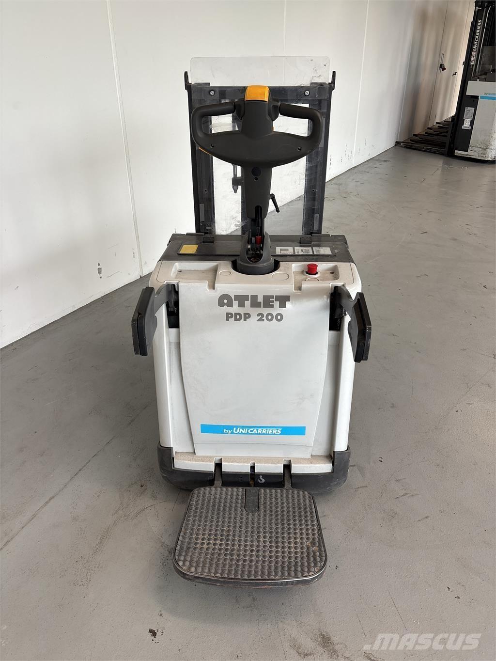 Atlet PDP200 Self propelled stackers