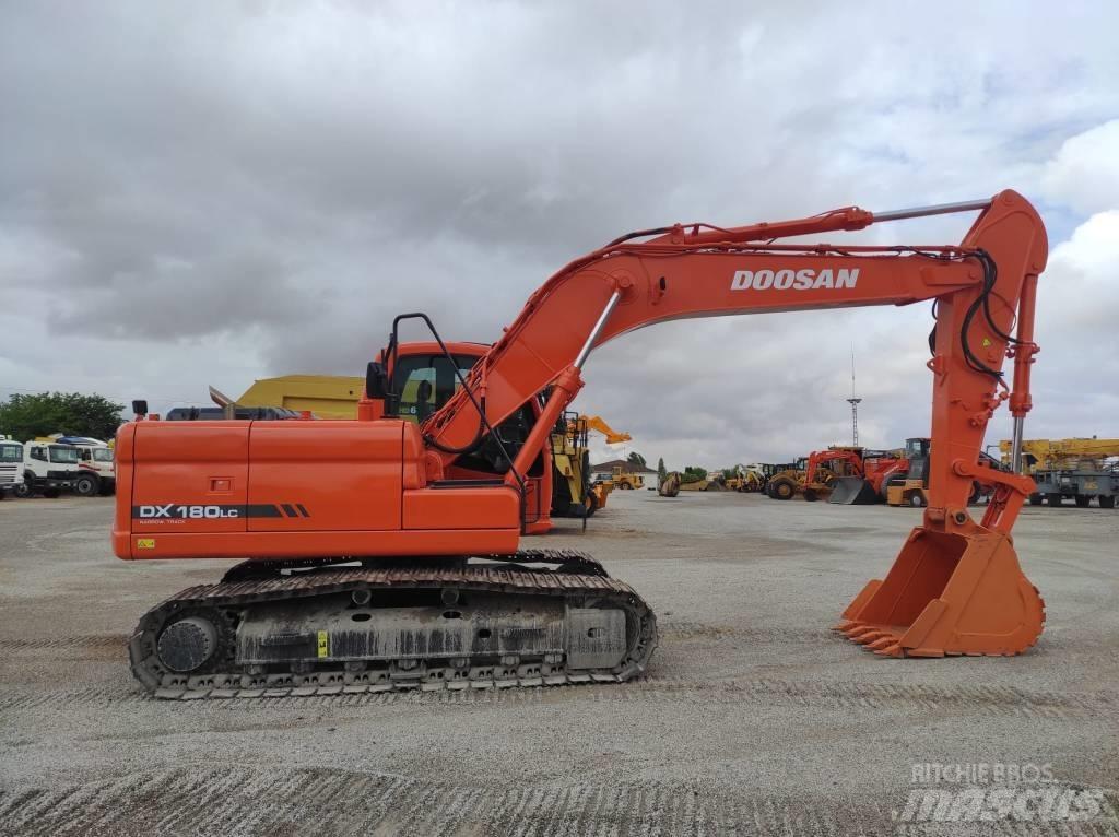 Doosan DX 180 LC Crawler excavators