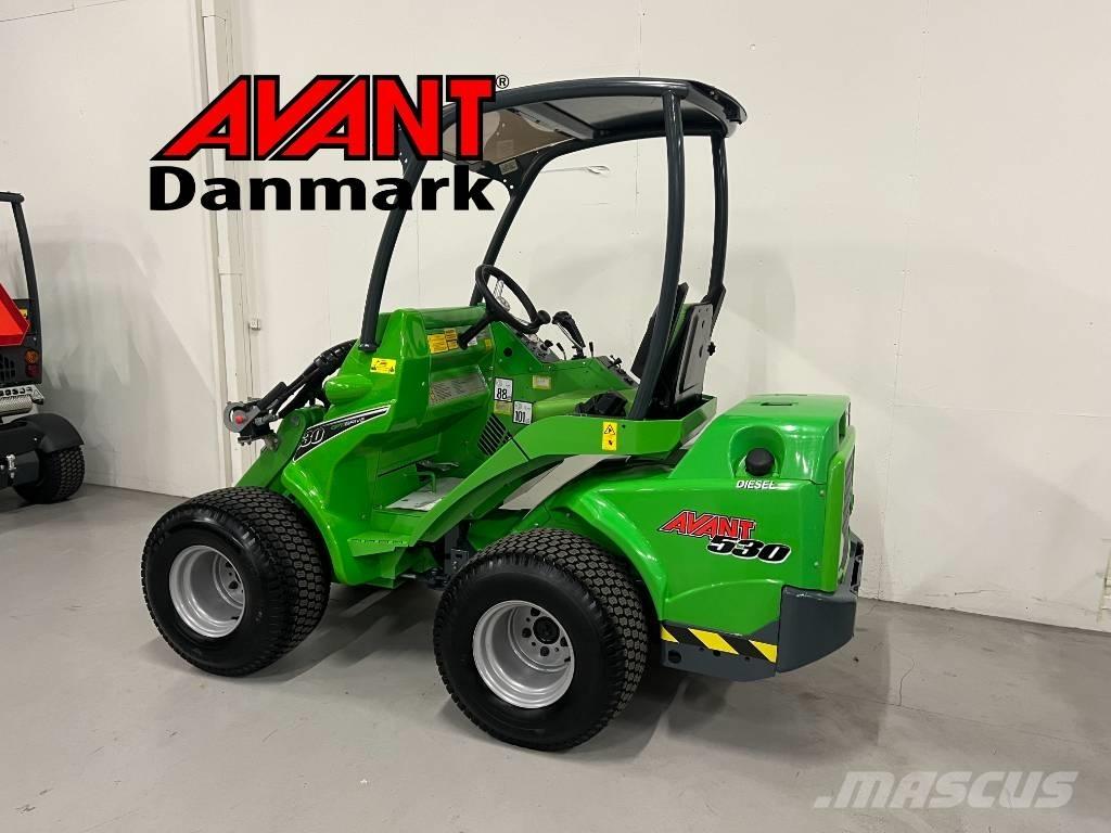 Avant 530 Mini loaders