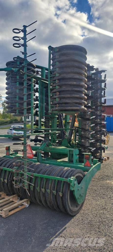 Kivi-Pekka Lamu 550 Disc harrows