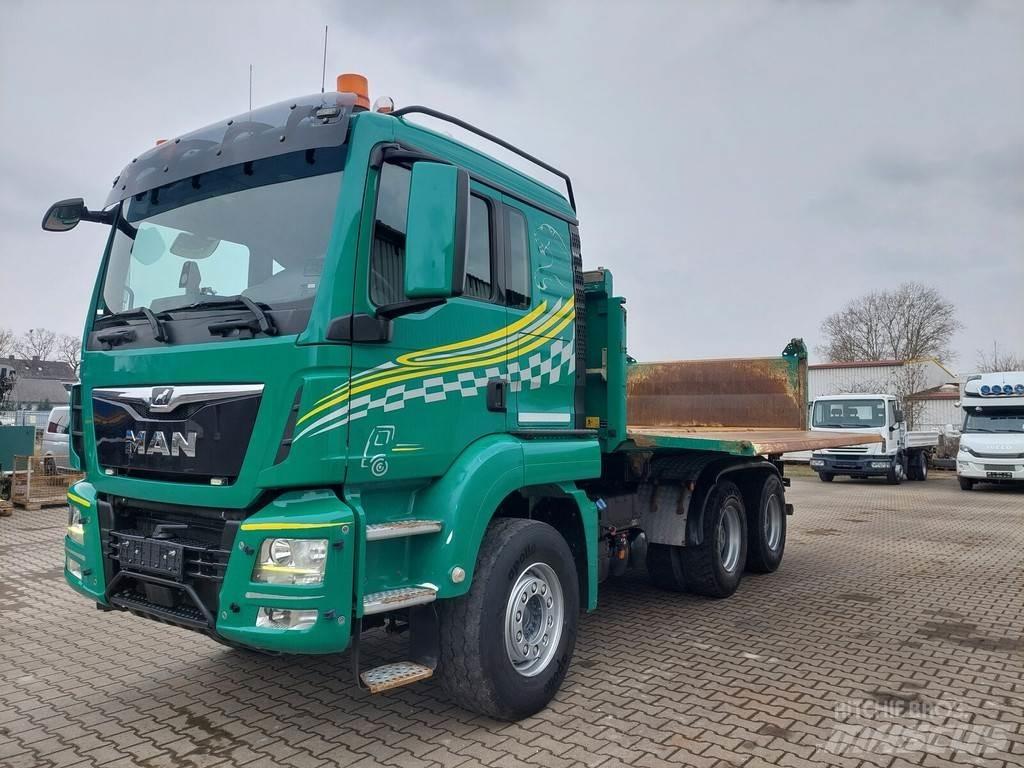 MAN TGS 26.460 Tipper trucks