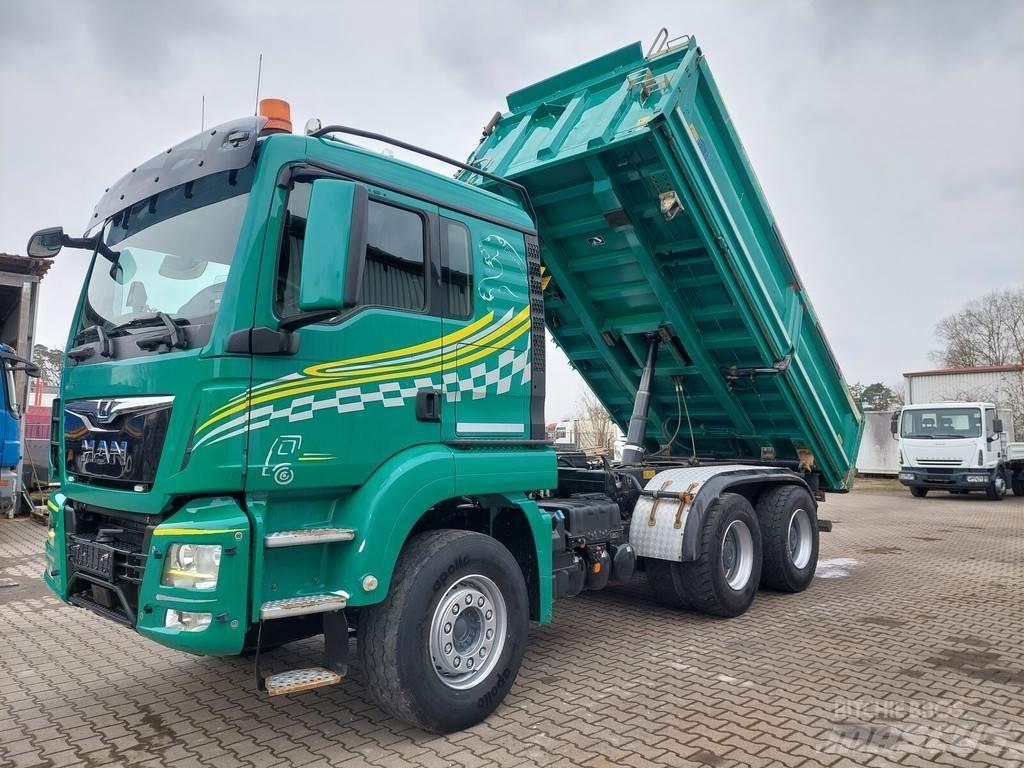 MAN TGS 26.460 Tipper trucks