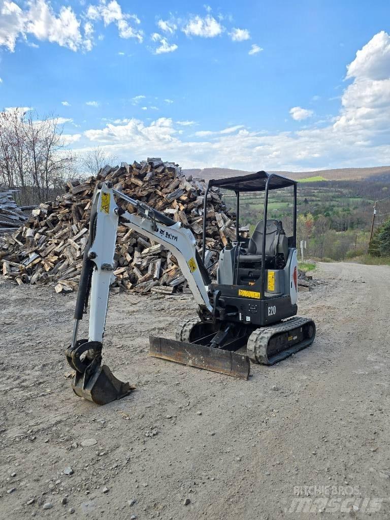 Bobcat E 20 Mini excavators < 7t