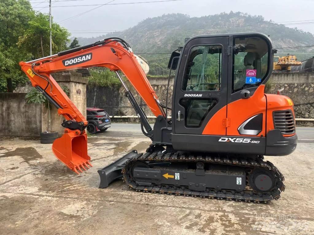 Doosan DX55-9C Mini excavators < 7t