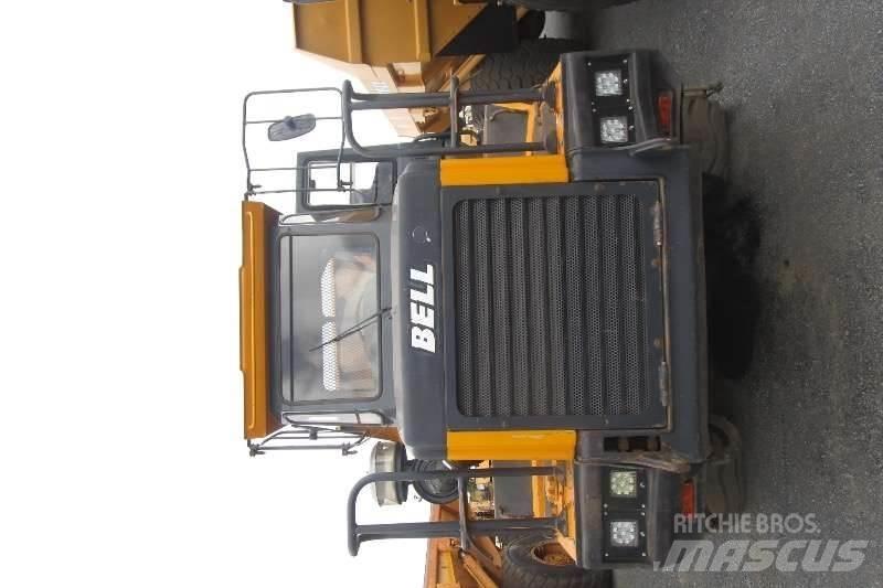 Bell B25C Articulated Haulers
