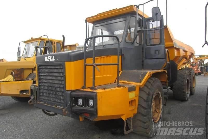 Bell B25C Articulated Haulers