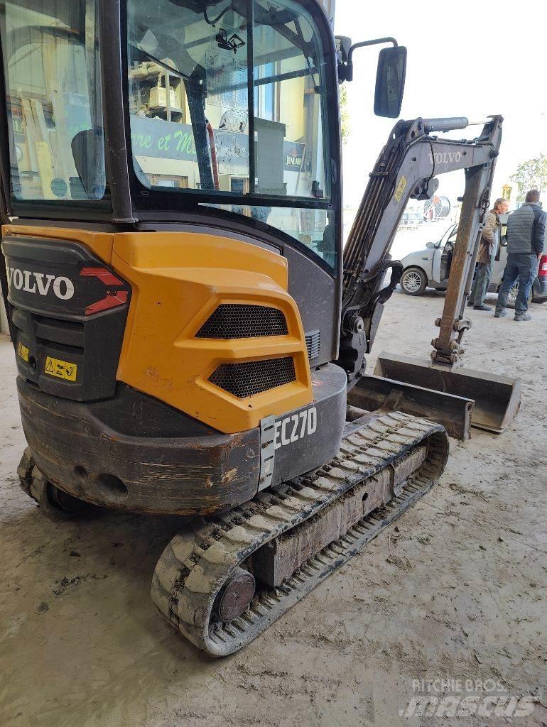 Volvo EC 27 D Mini excavators < 7t