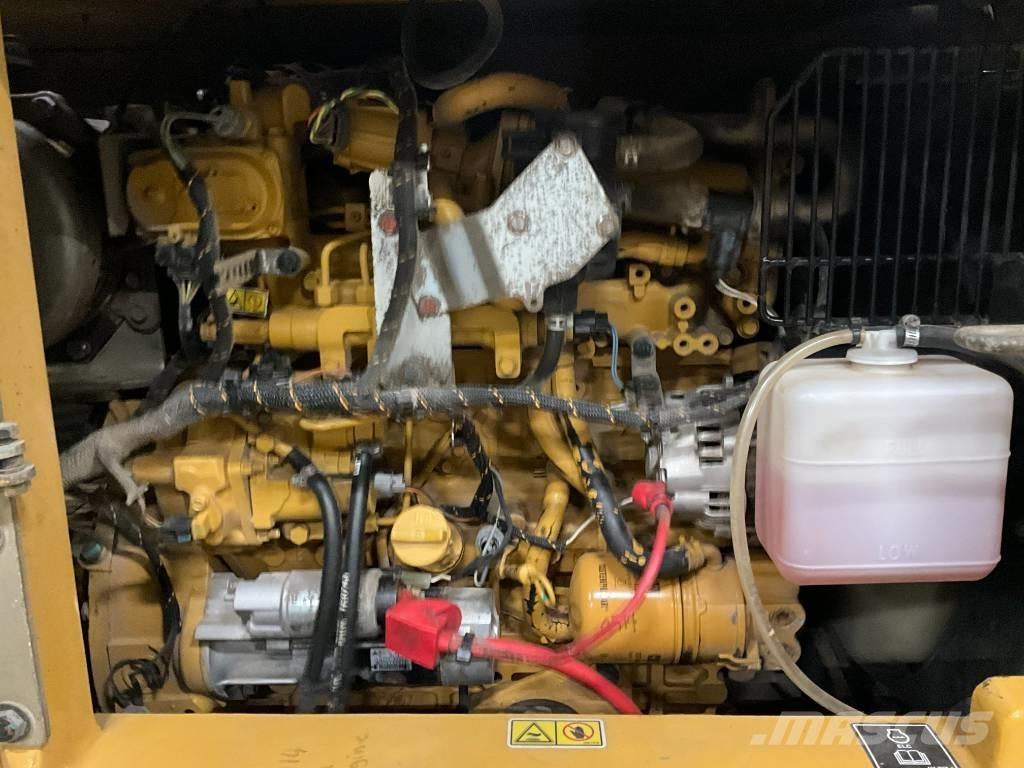 CAT 308 CR Midi excavators  7t - 12t