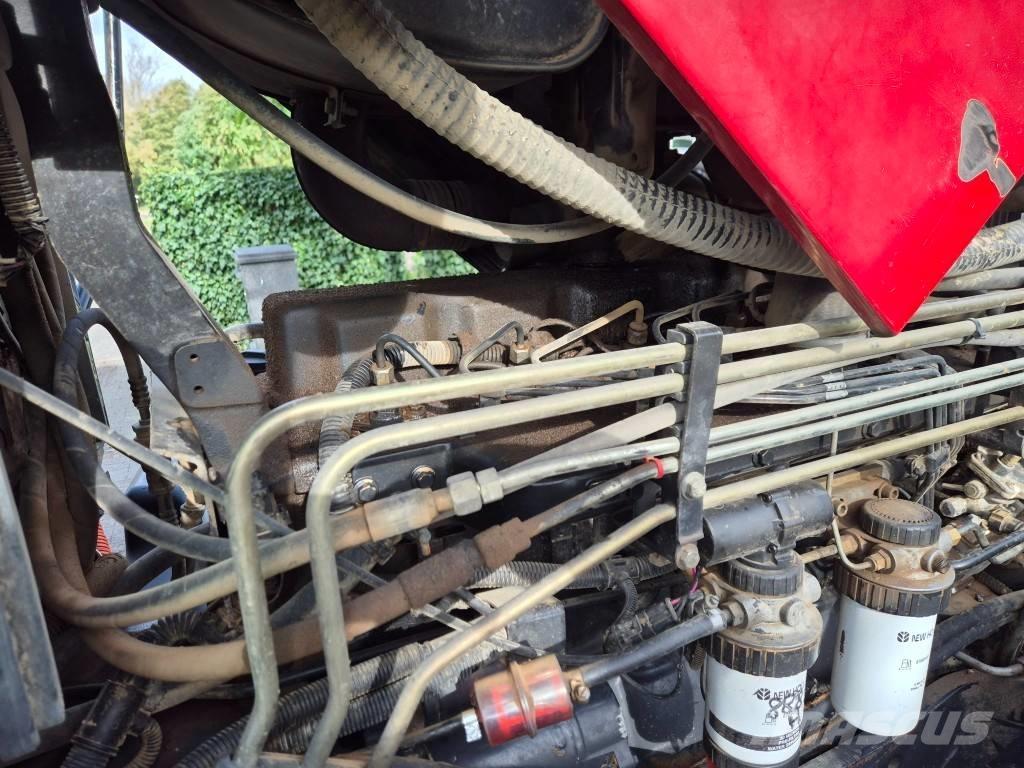 CASE MXM 130 Tractors