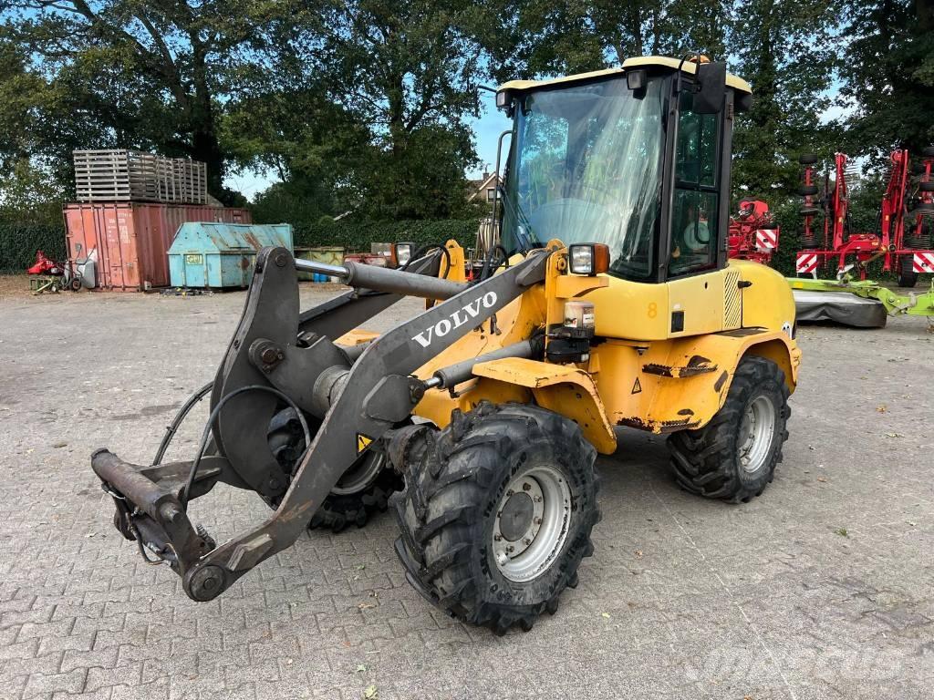 Volvo L 30 B Wheel loaders