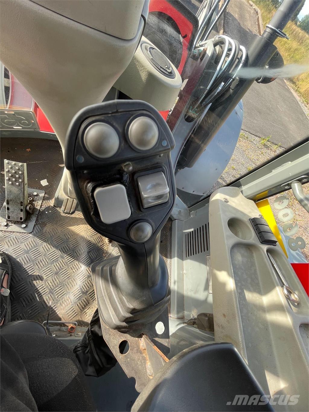 Lännen 8600 E TLB's