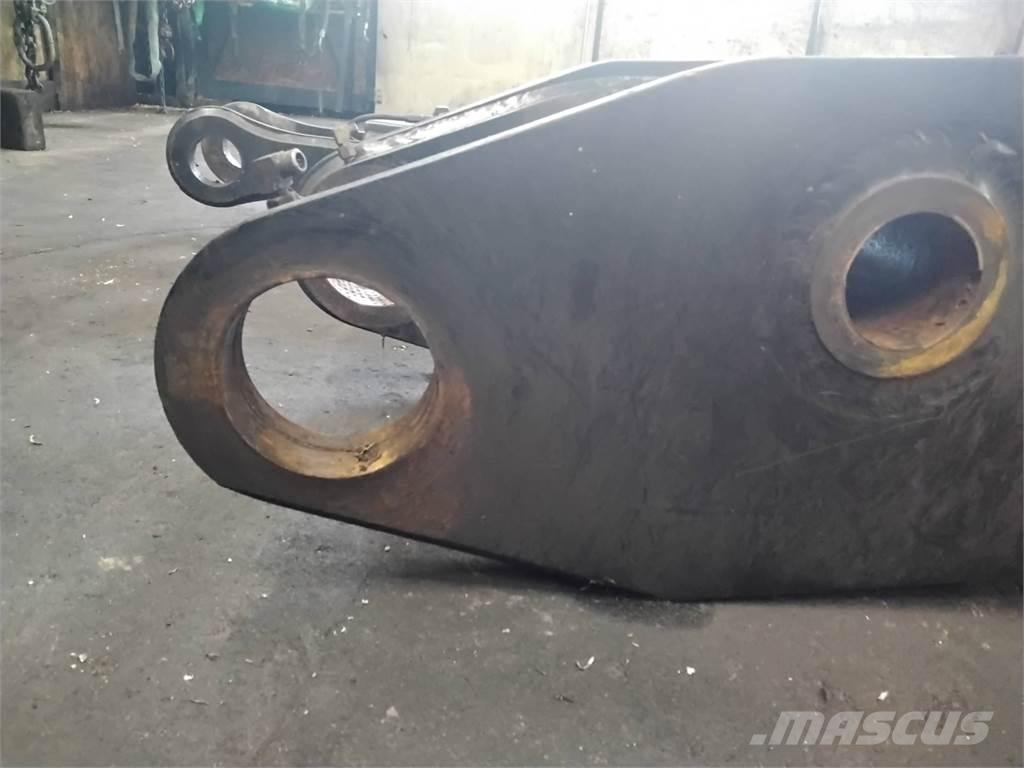 John Deere Ch8 Harvester cranes