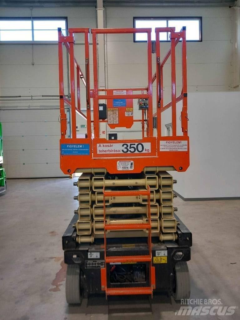 JLG 4045R Scissor lifts