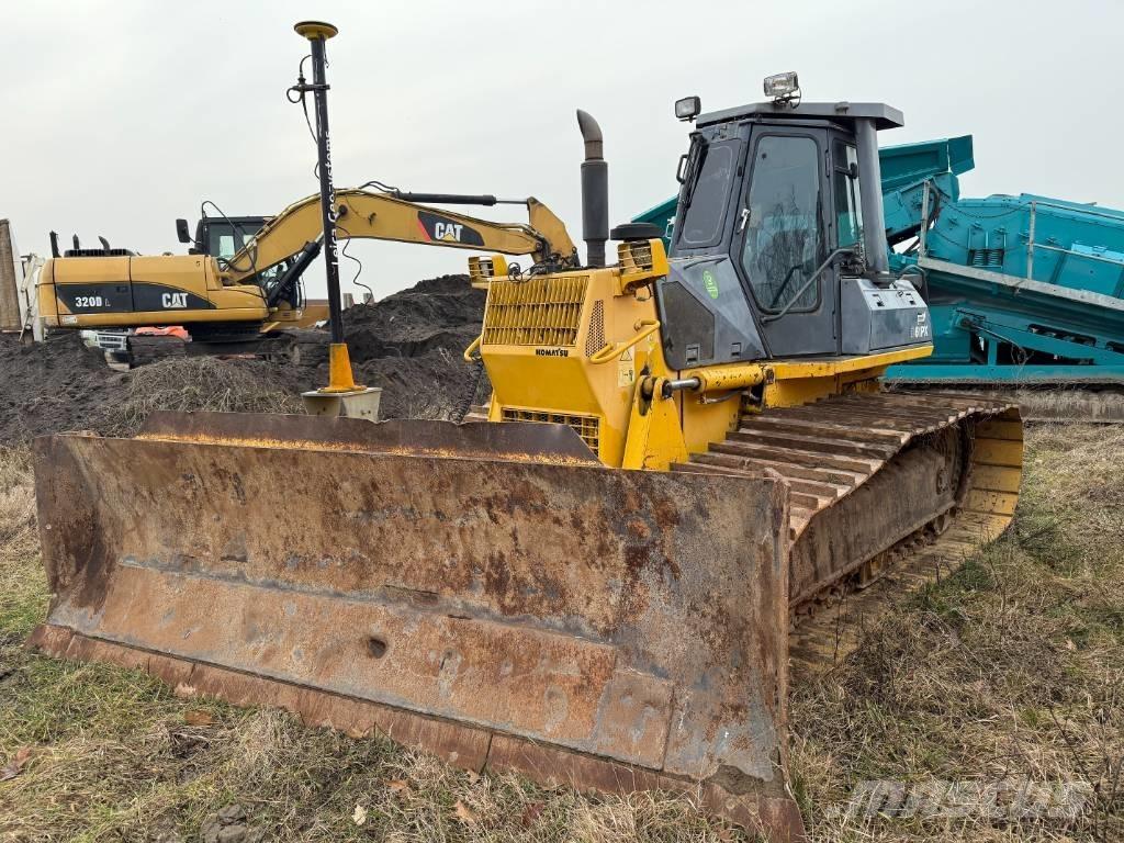 Komatsu D 61 PX-12 Crawler dozers