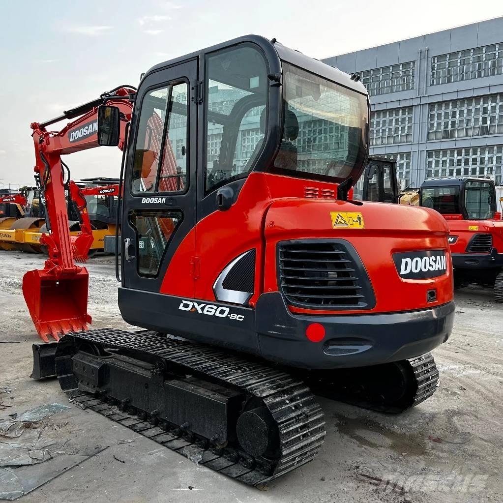 Doosan DX60-9C Mini excavators < 7t