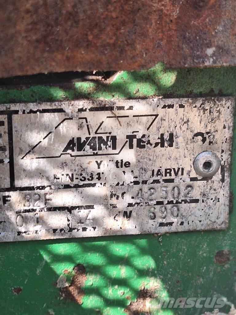 Avant 320+ Other farming machines