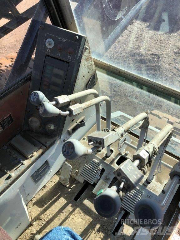 Sumitomo LS118RH Tracked cranes
