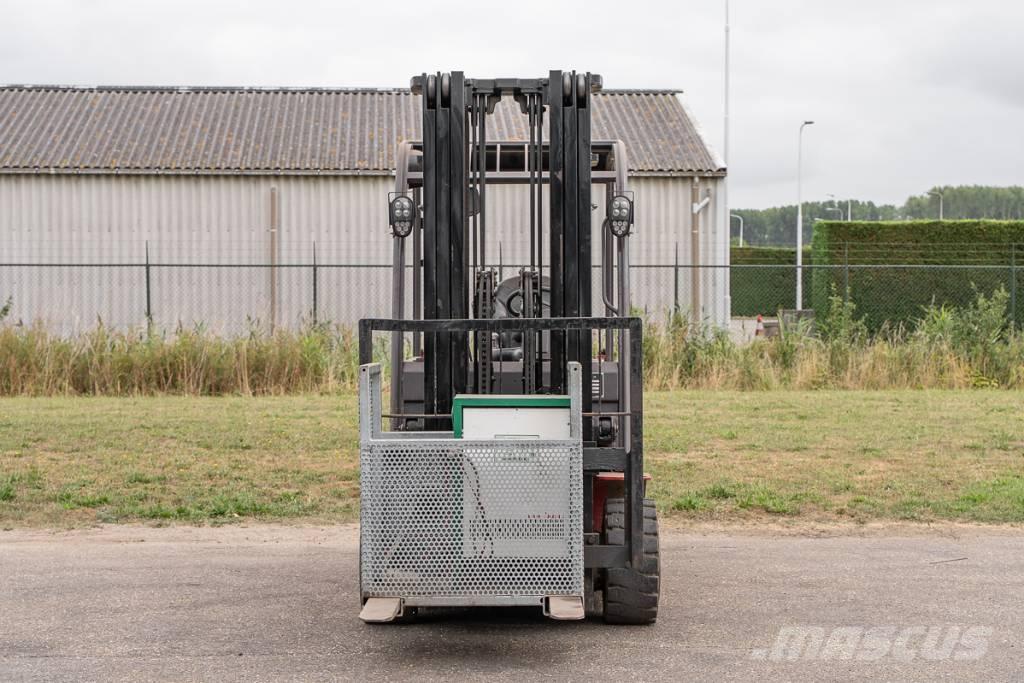 Manitou ME 435 Electric forklift trucks