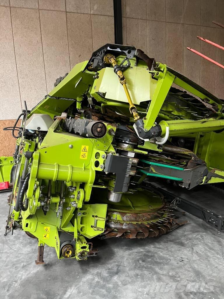 CLAAS Orbis 900 Combine harvester heads