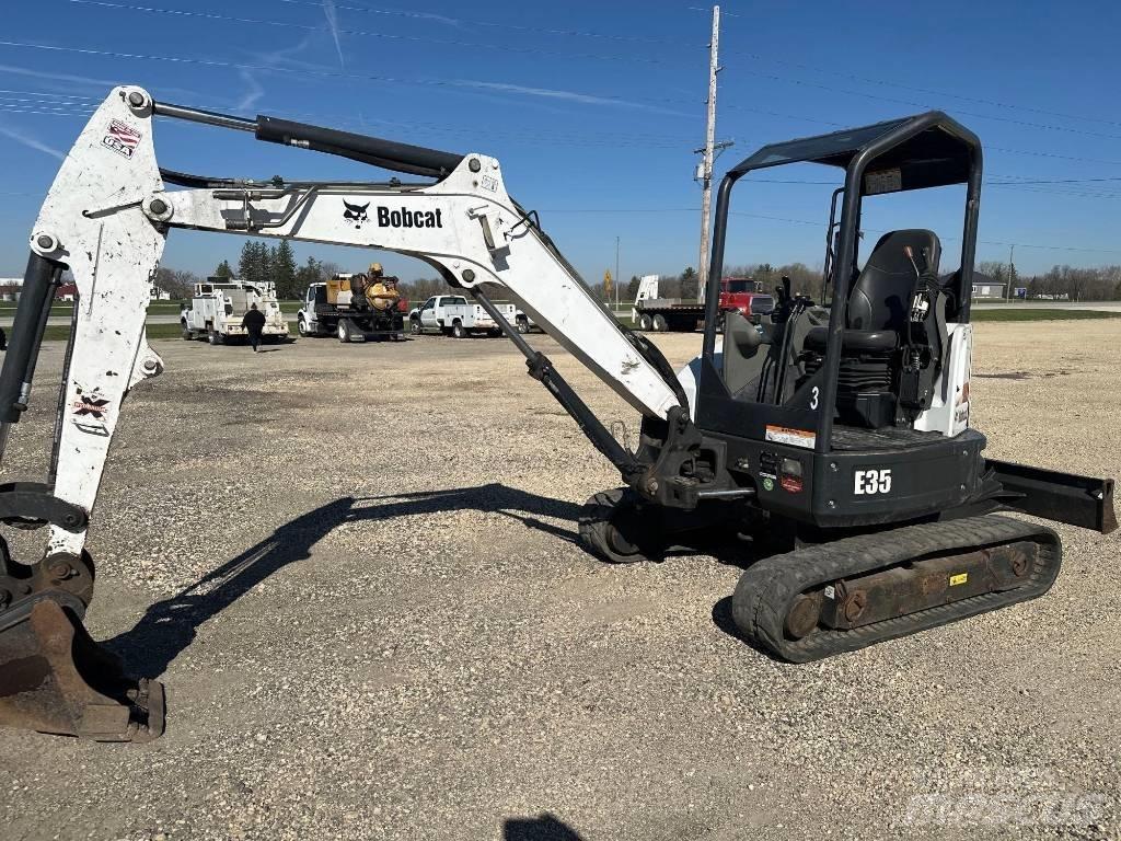 Bobcat E35 Mini excavators < 7t