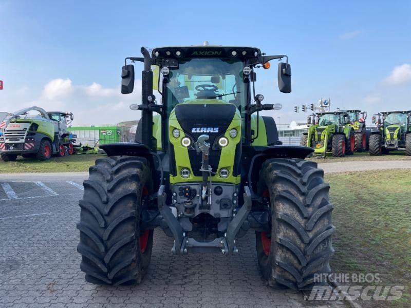 CLAAS AXION 830 Tractors