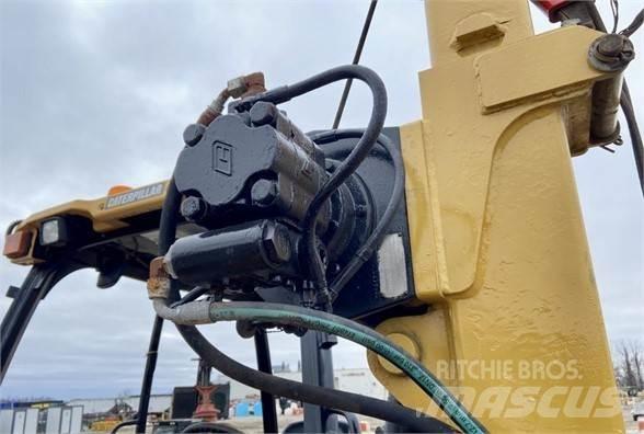 CAT 416E TLB's