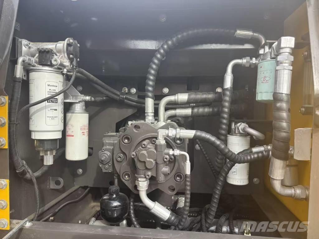 Volvo EC 240 Crawler excavators