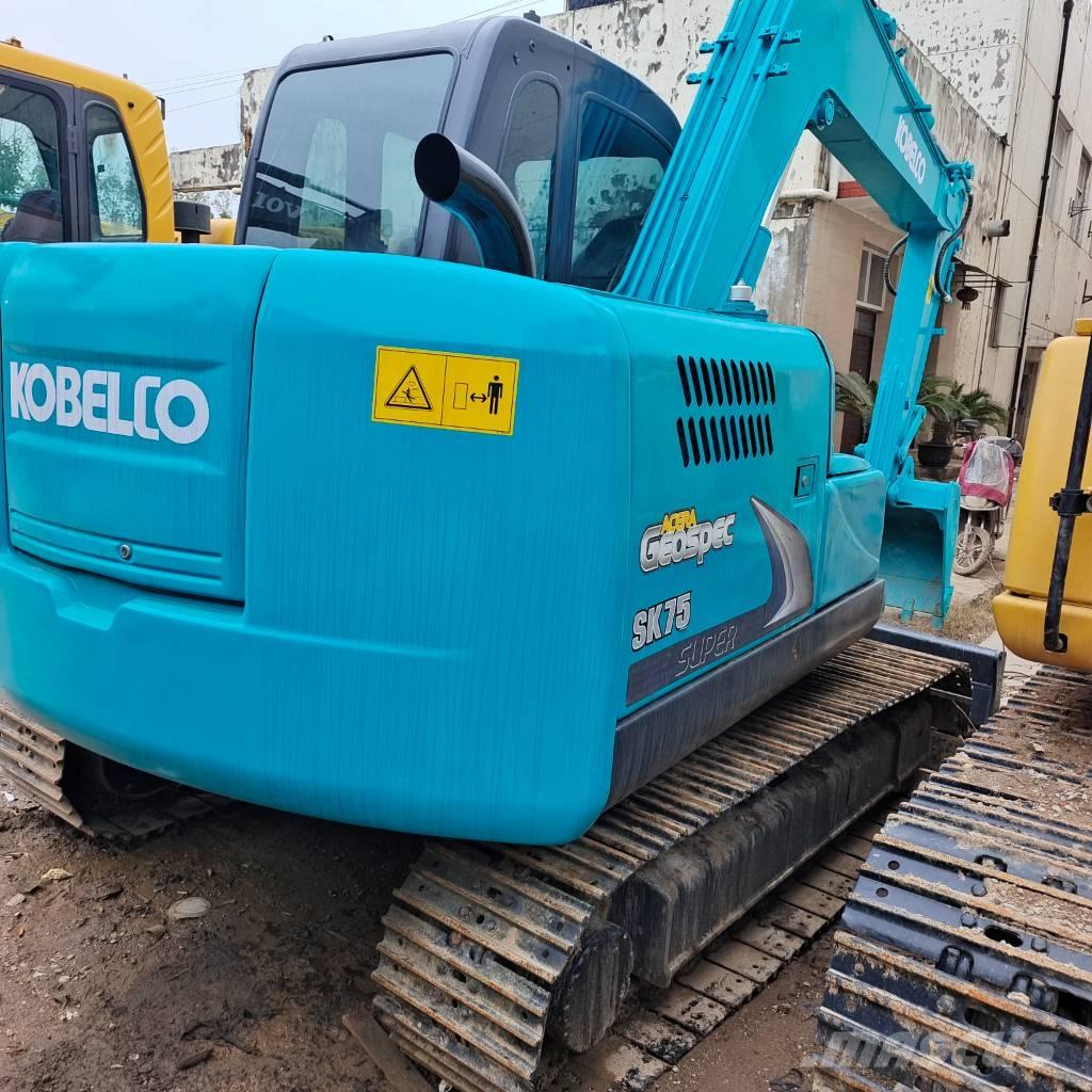 Kobelco SK 75 CSR Crawler excavators