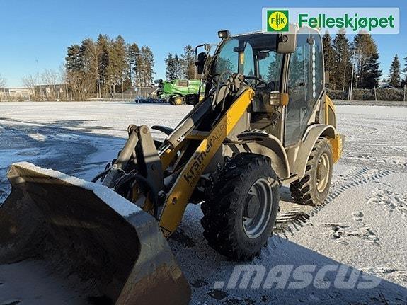  850 Skid steer loaders