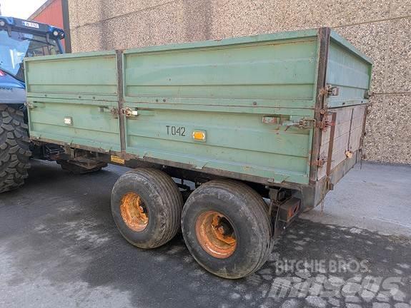 Agromet T042 All purpose trailer